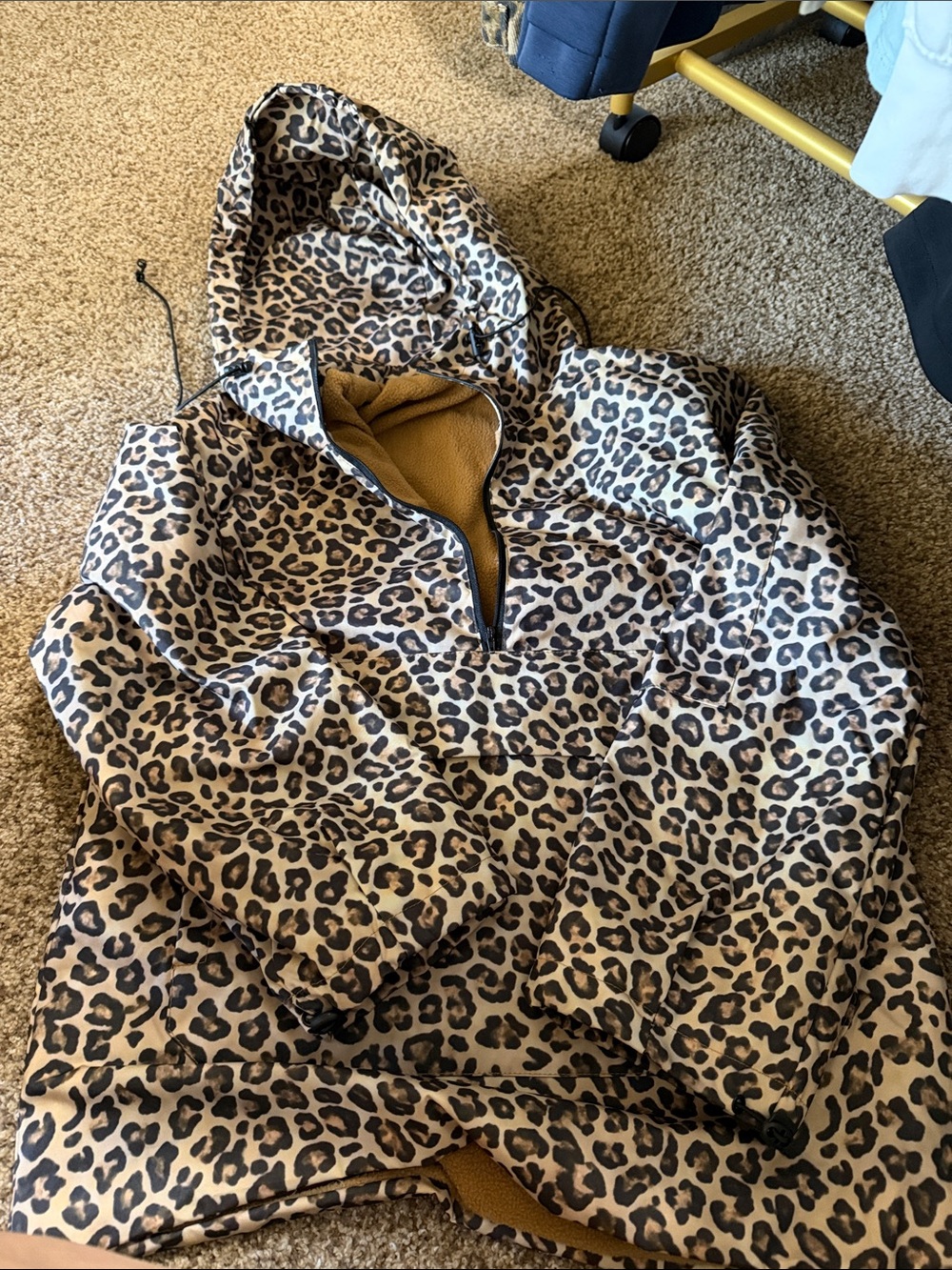 Leopard Print Hooded Pullover Jacket - Women